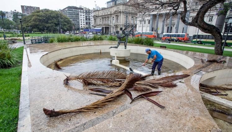 PLAZA LAVALLE